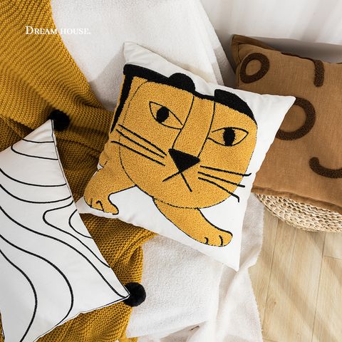 Retro Abstract Painting Tiger Cotton Plush Pillow Cases