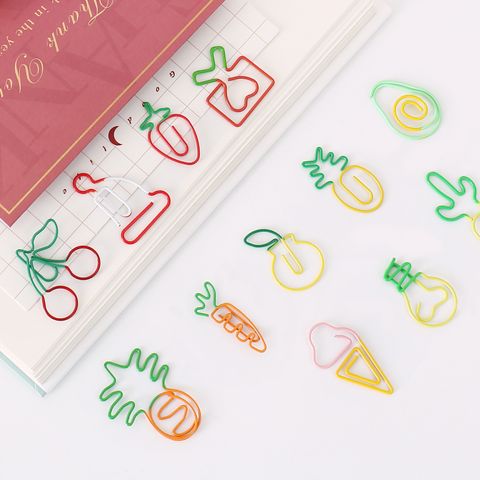 Creative Cartoon Carrot Fruit Christmas Colored Special-shaped Paper Clip