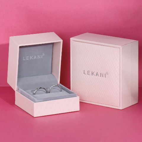 Fashion Letter Cardboard Jewelry Boxes 1 Piece