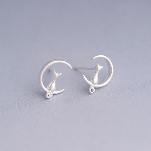 Fashion Moon Cat Sterling Silver Ear Studs 1 Pair