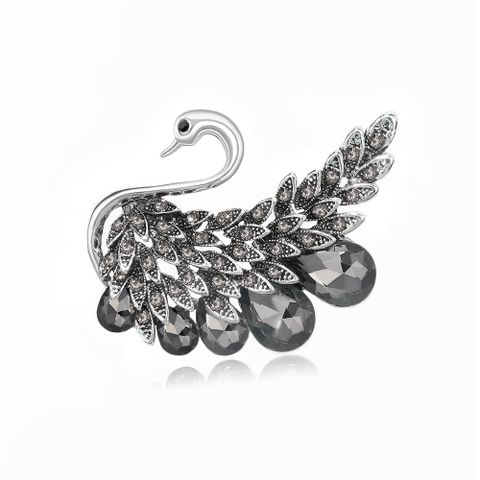 Retro Swan Alloy Inlay Artificial Crystal Women's Brooches