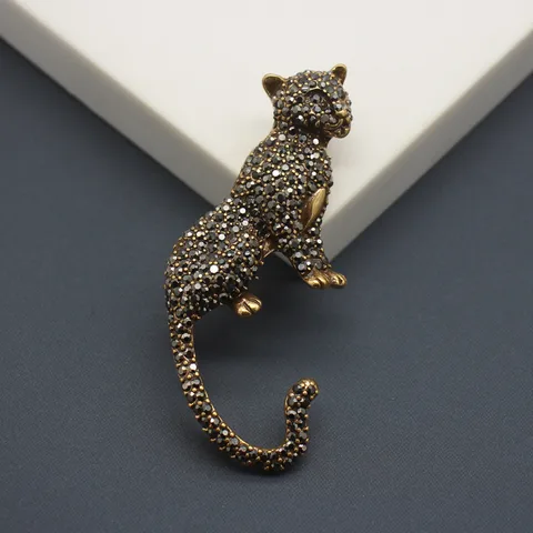 Fashion Animal Alloy Plating Inlay Rhinestones Unisex Brooches