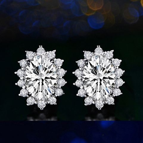 Fashion Oval Alloy Plating Inlay Artificial Crystal Rhinestones Women's Ear Studs 1 Pair