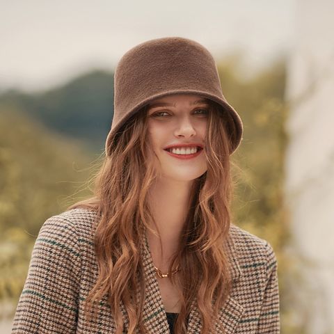 Foreign Trade Cross-border New Arrival Wool Warm Ear Protection Soft Bucket Hat Simple And Elegant Temperament Solid Color New Bucket Hat