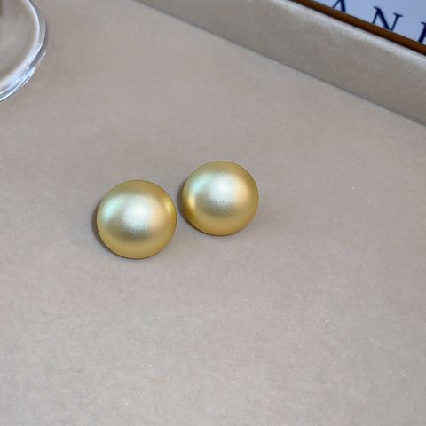 1 Pair Elegant Circle Heart Shape Solid Color Plating Metal Earrings