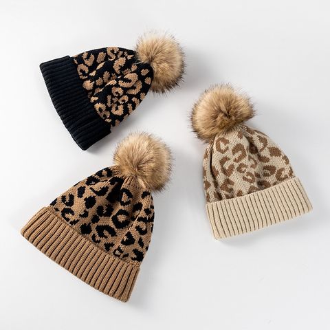Women's Fashion Leopard Pom Poms Crimping Wool Cap