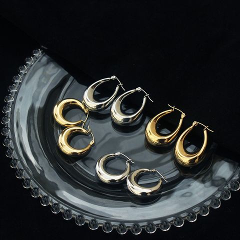 Fashion Solid Color Titanium Steel Hoop Earrings 1 Pair
