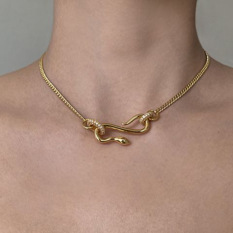 Mode Schlange Kupfer Inlay Künstlicher Diamant Halskette 1 Stück