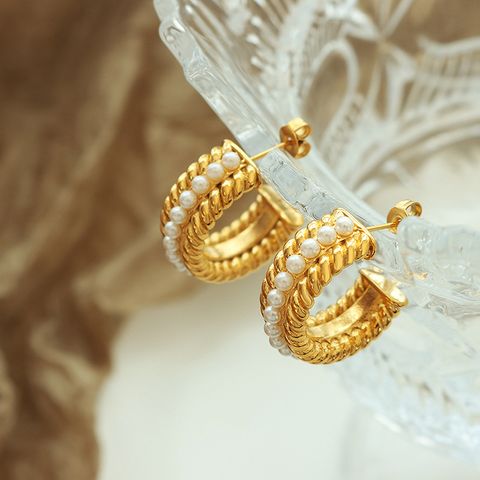 1 Paar Elegant C-form Inlay Titan Stahl Künstliche Perlen Ohrringe