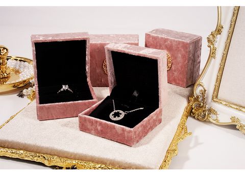Vintage Style Solid Color Velvet Jewelry Boxes