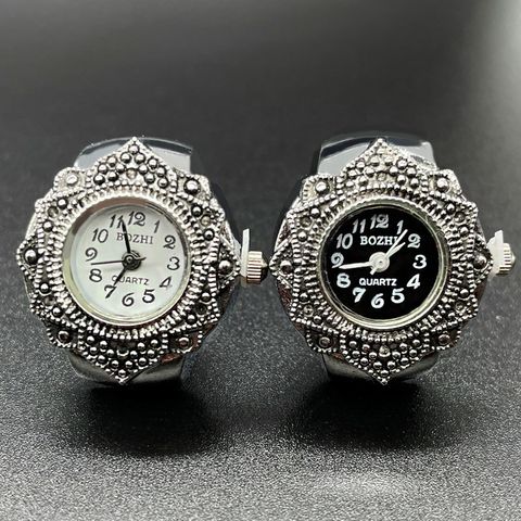 Casual Geometric Quartz Women's Watches