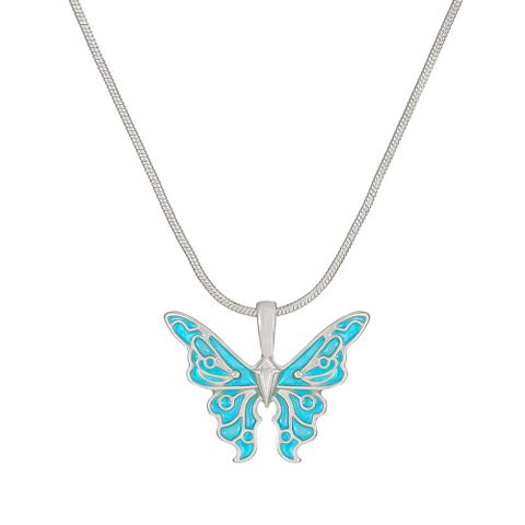 Fashion Butterfly Alloy Enamel Women's Pendant Necklace 1 Piece