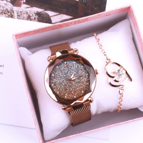 Fashion Geometric Quartz Women's Watches