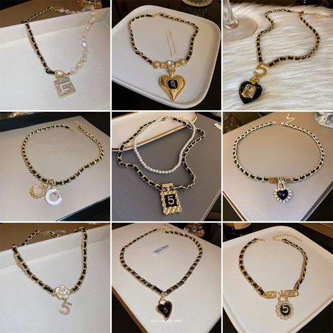 Fashion Heart Shape Pu Leather Handmade Women's Pendant Necklace 1 Piece