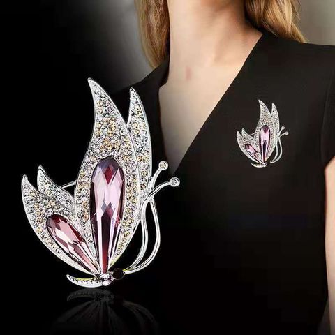 Mode Schmetterling Legierung Inlay Künstlicher Diamant Frau Broschen
