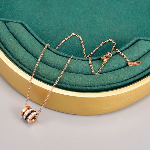 Fashion Round Titanium Steel Inlay Artificial Gemstones Pendant Necklace 1 Piece