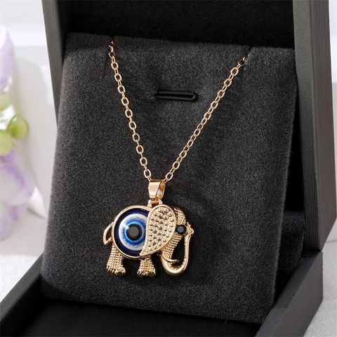 Fashion Eye Elephant Alloy Plating Women's Pendant Necklace