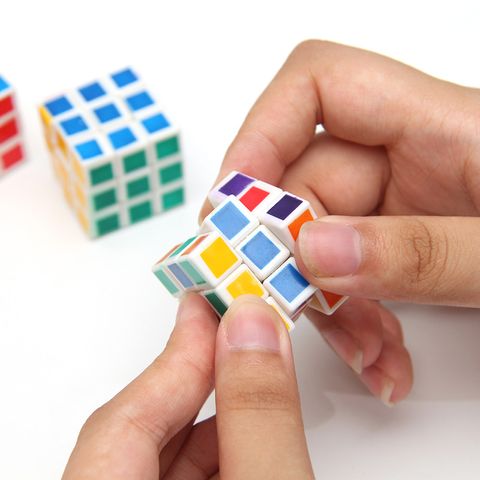 Fashion Children's Decompression Puzzle Rotating Small 3d Geometry Fingertip Cube Toy