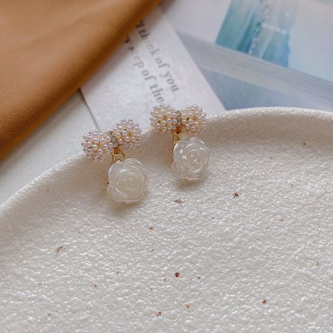 1 Pair Fashion Heart Shape Flower Alloy Inlay Artificial Pearls Zircon Women's Ear Studs