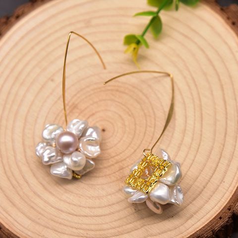 Fashion Flower Pearl Inlay Zircon Drop Earrings 1 Pair