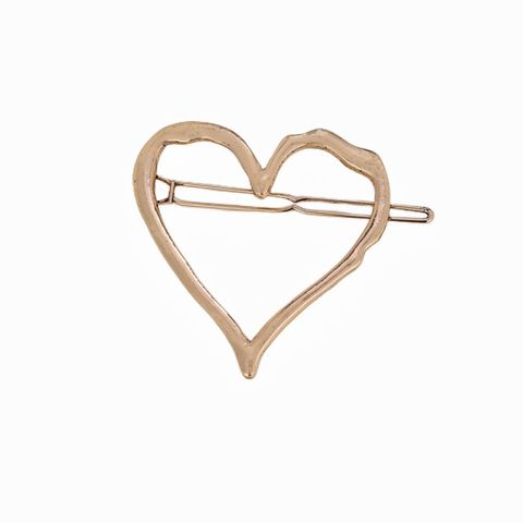 Women's Fashion Heart Shape Alloy Plating Hair Clip