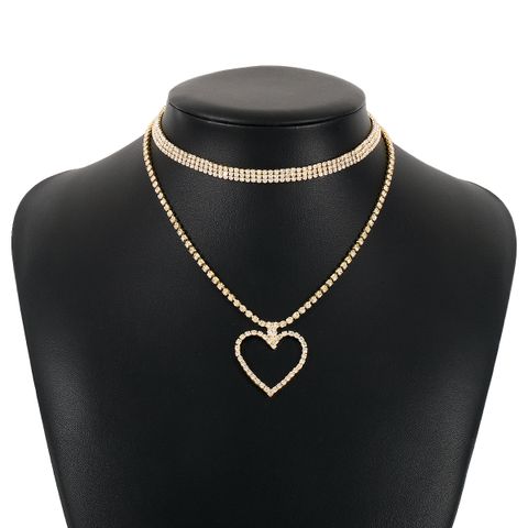 Fashion Heart Shape Claw Chain Inlay Rhinestones Women's Layered Necklaces 1 Set