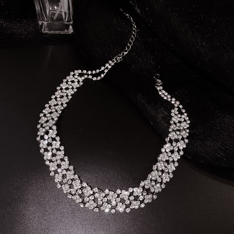 Fashion Simple Clavicle Chain Alloy Neck Accessories Necklace