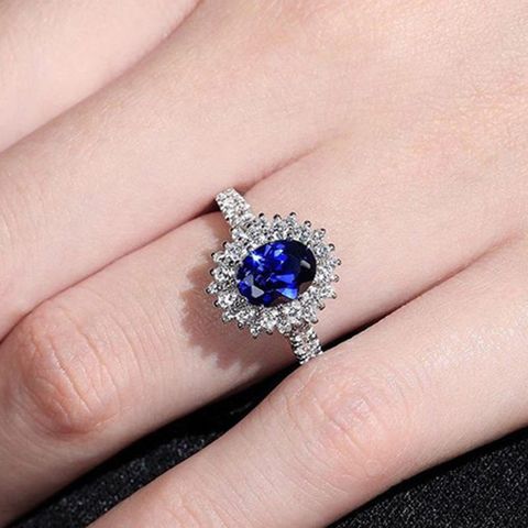 Nuevo Anillo De Cobre De Diamante De Zirconia Azul Oval De Compromiso De Moda