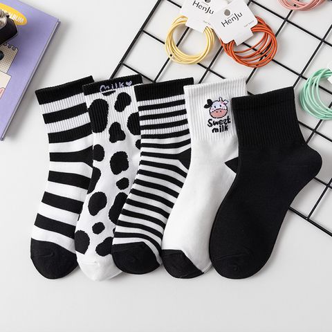 Four Seasons New Mid-tube Spotted Cow Socks Sweat-absorbing Striped Socks