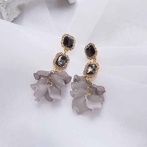 Retro Irregular Acrylic Crystal Black Rose Petal Earrings Wholesale