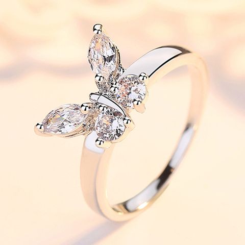 Einfacher Kupfer Schmetterling Förmiger Zirkon Ring Feiner Ring