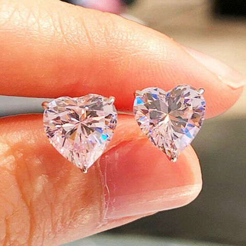 Fashion Heart-shaped Zircon Simple Heart-shaped Copper Earrings