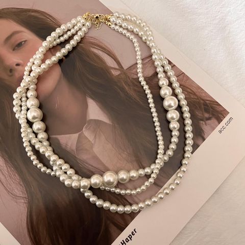 Fashion Retro Bright Pearl Multi-layer Beaded Necklace Clavicle Chain
