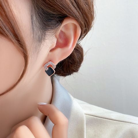 New Black Geometric Square Stud Earrings