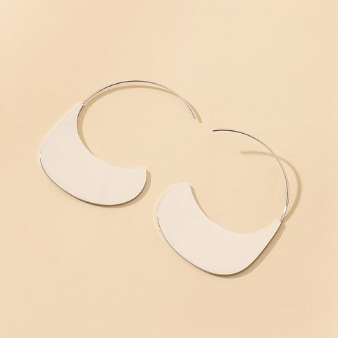 Simple Metal Sun Hat-shaped Geometric Earrings Wholesale