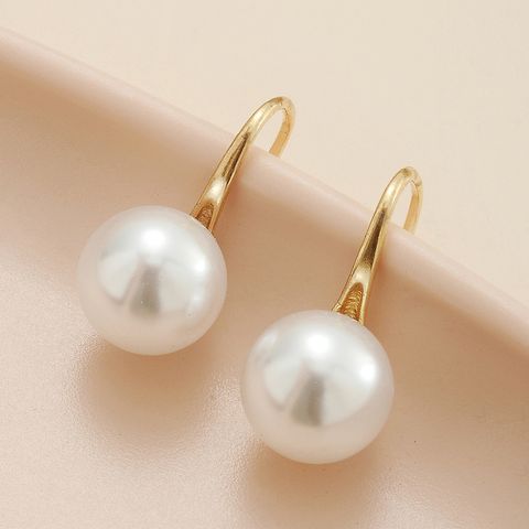 Simple Fashion Pearl Ear Hook Copper Pearl-alloy Earrings