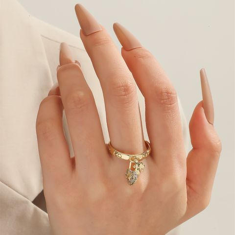 D's French Fashion Trendy Micro Inlaid Zircon Love Lock Ring
