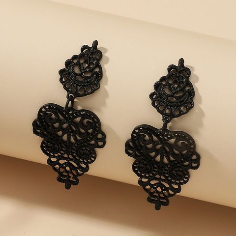 Fashion Black Earrings Hollow Carved Pendant Earrings
