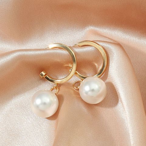 Simple Style Ear Hook Copper Pearl Pendant Earrings