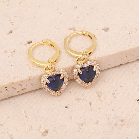 Wholesale Fashion Heart Artificial Gemstones Copper Plating 18K Gold Plated Zircon