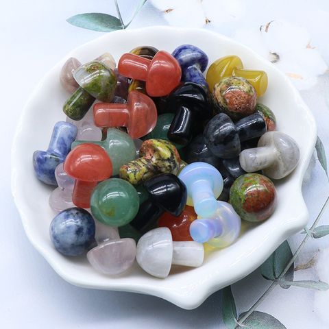 Crystal Agate Semi-precious Stones 2cm Mini Mushroom Decoration Landscaping Diy Accessories Wholesale