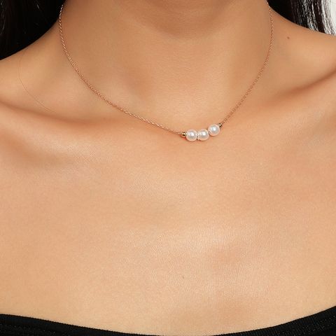 Fashion Three Pearl Stitching Chian Short Alloy Necklace