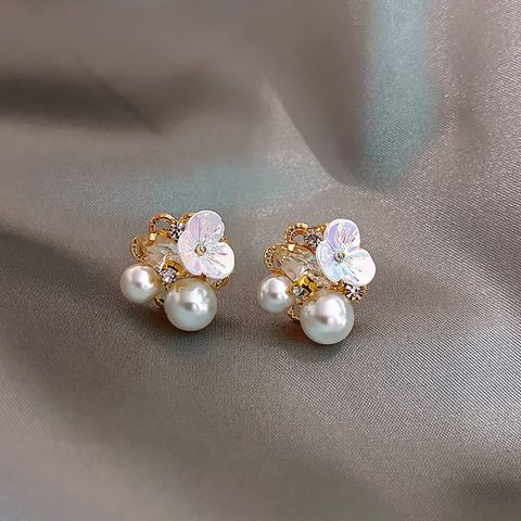 Fashion Geometric Crystal Pearl Shell Flower Stud Earrings