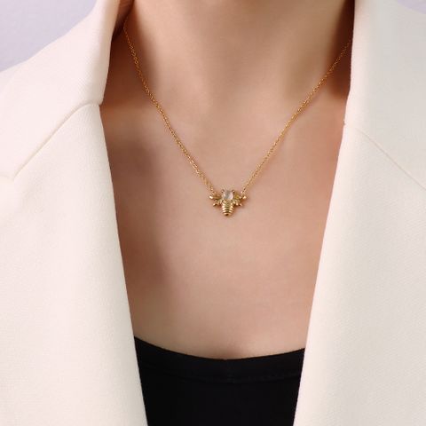 Fashion Animal Bee Opal Pendant Simple Titanium Steel Necklace Wholesale