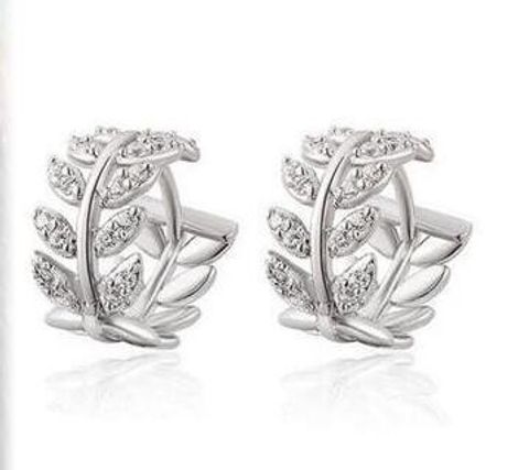 Fashion New Style Leaf Shaped Rhinestone Alloy Earrings