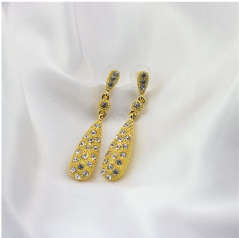 Fashion Inlay New Diamond Cute Water Drop Shaped Long Alloy Earrings