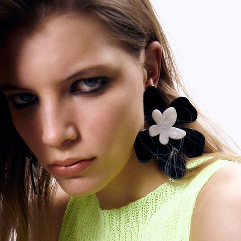 Fashion Flower Resin No Inlaid Earrings