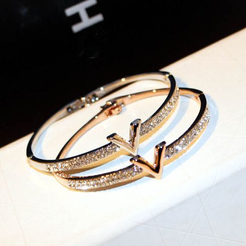 Fashion Rhinestone-encrusted Letter Bracelet Bracelet