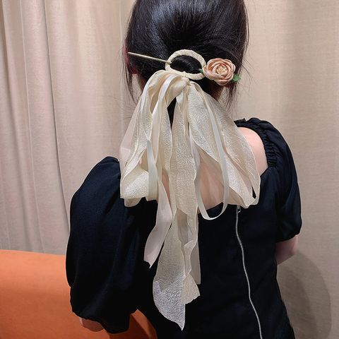 Simple Style Flower Synthetic Yarn Metal Hair Clip