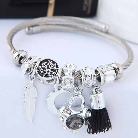 Fashion Round Steel Artificial Rhinestones Bangle 1 Piece